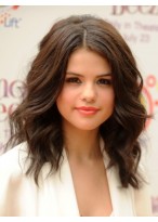 Selena Gomez Mittellange Wellen Perücke 